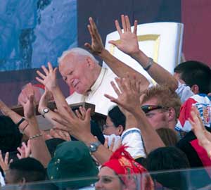 papa Giovanni Paolo II a Toronto.jpg